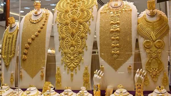 جهش قیمت سکه و طلا؛ سکه بهار آزادی ۲۵ درصد حباب گرفت!