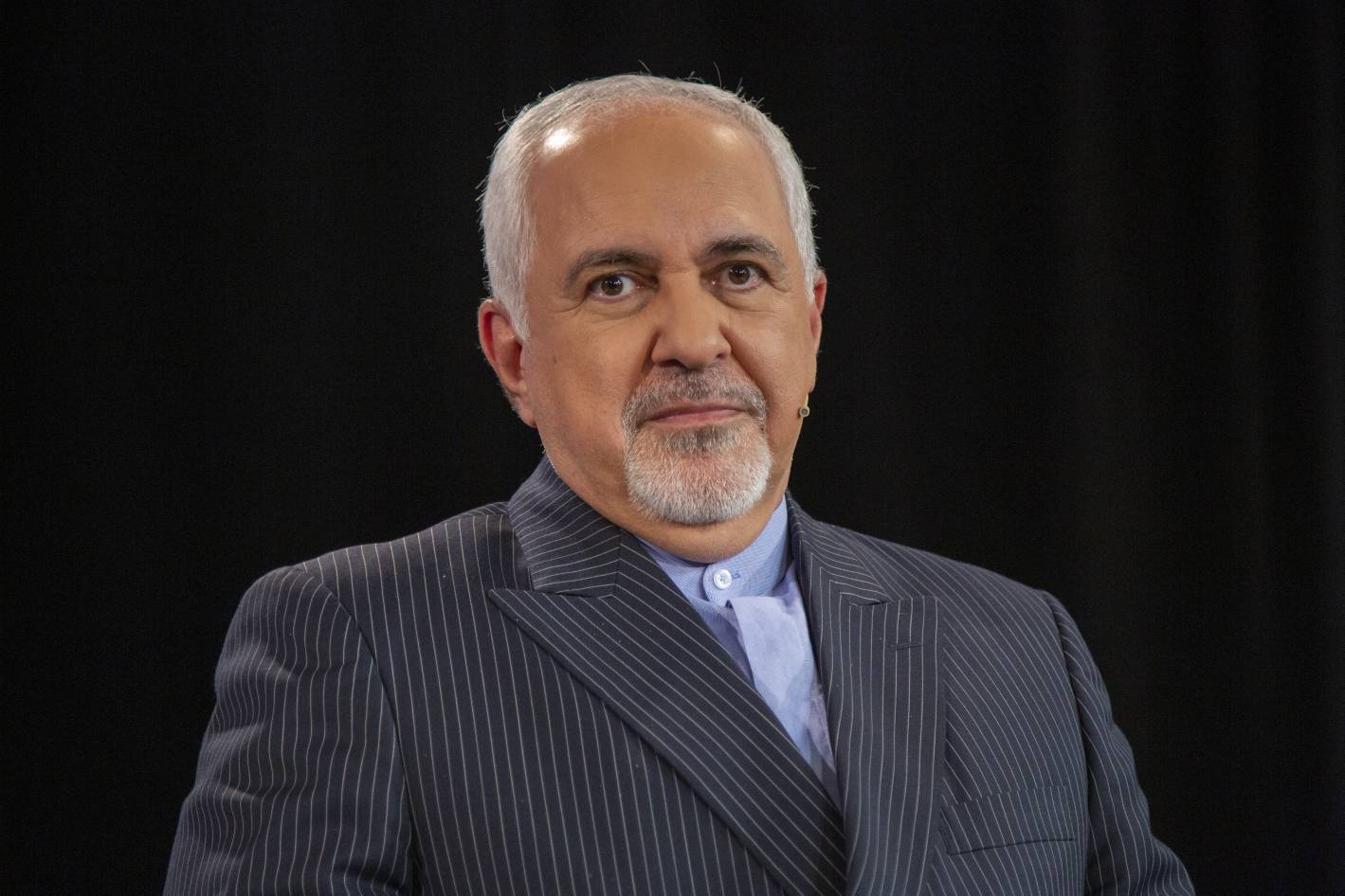 ظریف: یک جنایتکار جنگی صلاحیت نامزد کردن کسی برای جایزه صلح نوبل را ندارد