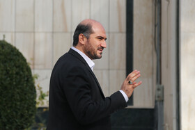 منصوری از مرکز مبارزه با مفاسد نهاد ریاستجمهوری بازدید کرد