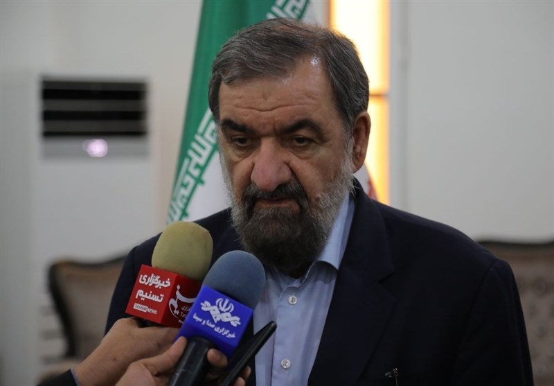 محسن رضایی: نباید دچار غفلت شویم