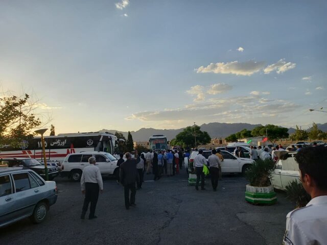 تعداد مصدومان زلزله کاشمر به ۱۲ نفر رسید / مردم از خانههای خسارتدیده بیرون بروند