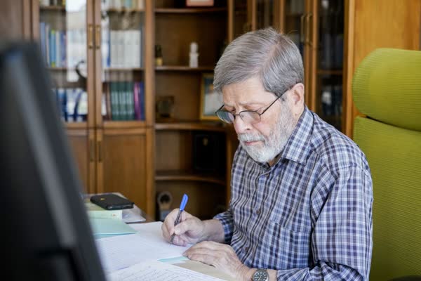 ۱۱ معیار برای انتخاب وزیر بهداشت آینده