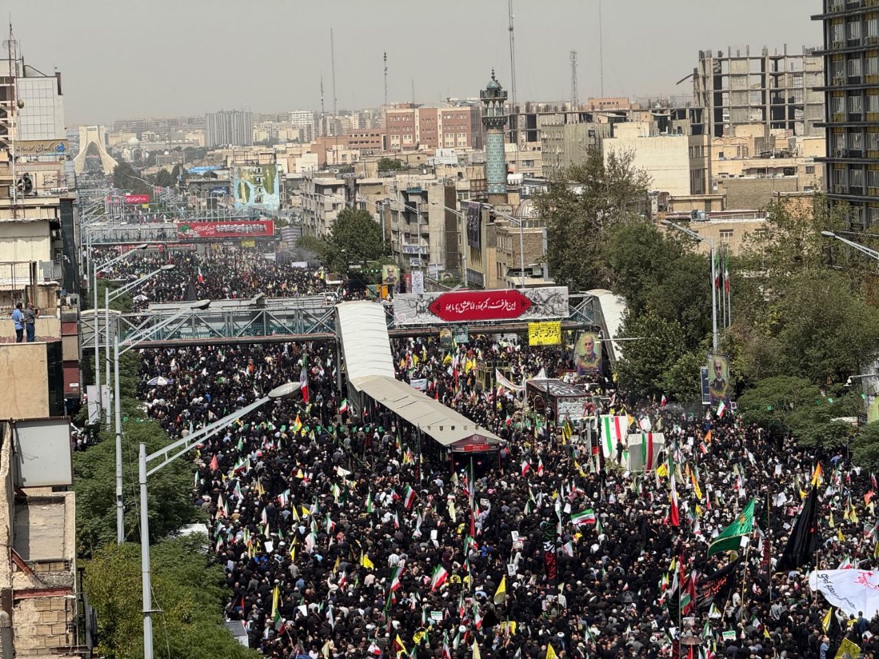 وزارت خارجه: ملت متحد ایران با زبان حضور، پاسخ ترور را داد