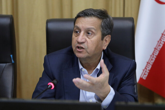 فشار مالیاتی از دهکهای پایین برداشته شود