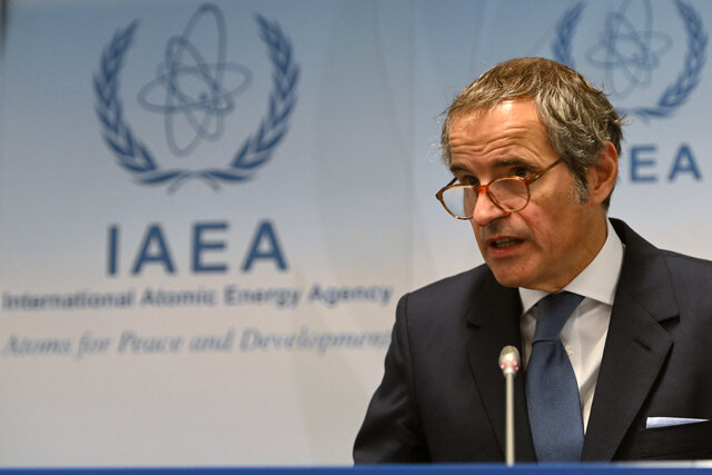 گروسی در دمشق توافق‌نامه همکاری امضا کرد