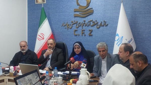 وزیر دفاع: سواحل مکران جایگاه راهبردی در حل مشکلات مردم منطقه دارد