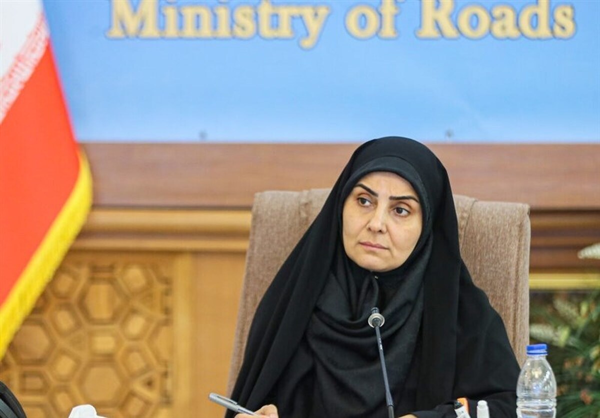 وزیر راه در مراسم معارفه مدیرعامل راه آهن: سرعت حمل بار ریلی قابل قبول نیست