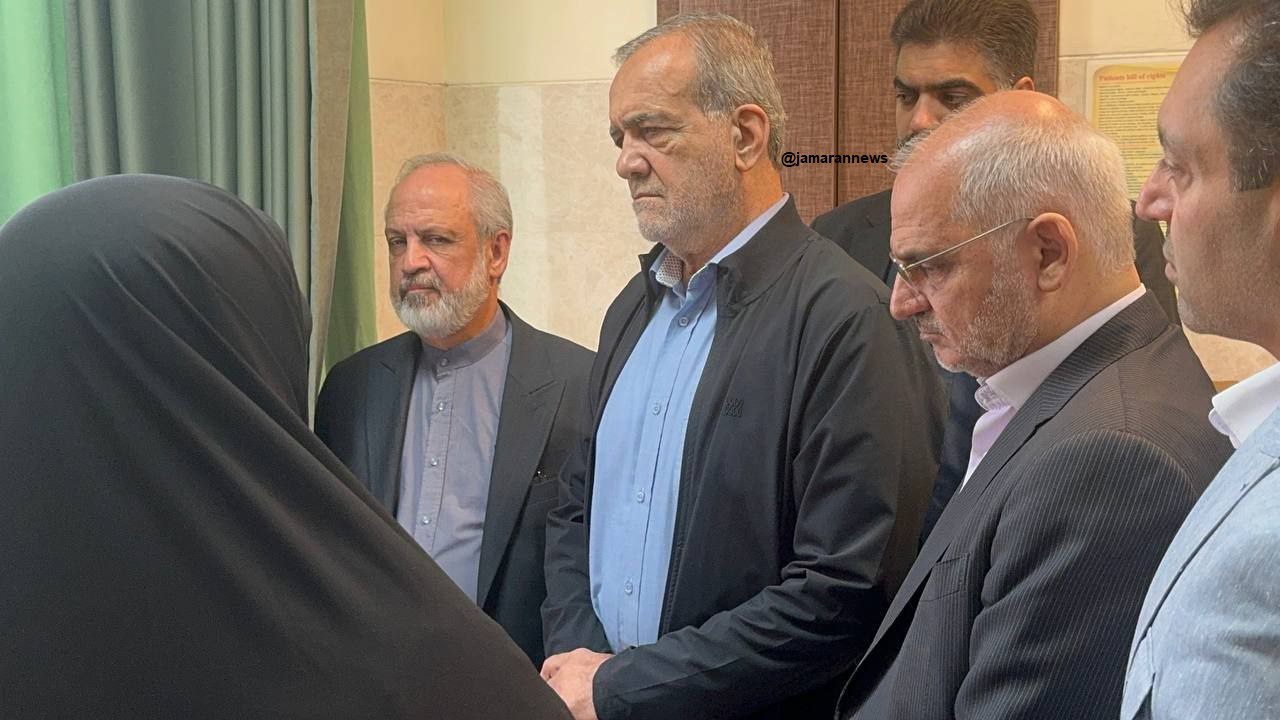 عیادت دکتر پزشکیان از تعدادی از مجروحان حمله تروریستی اخیر رژیم صهیونیستی