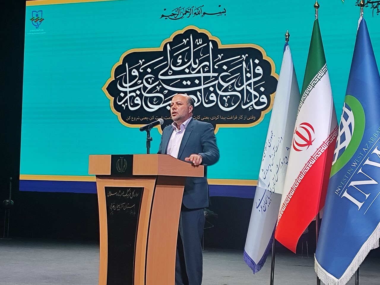  معاون وزیر: معلمان و مدیران مجریان اصلی سیاست‌های آموزش‌ و پرورش هستند