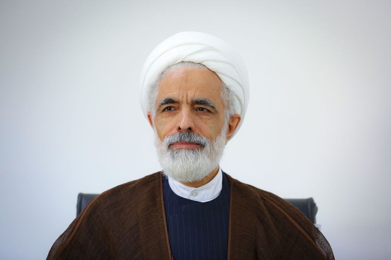 معاون حقوقی رییس جمهور: دولت برای تولید ۳۰ هزار مگاوات انرژی پاک برنامه دارد
