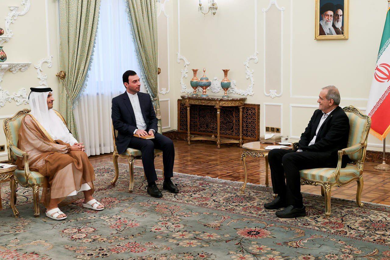  وزیر خارجه قطر با پزشکیان دیدار کرد