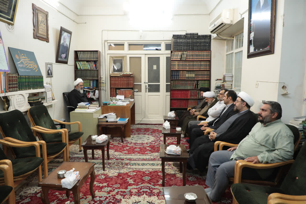  آیت‌الله فاضل لنکرانی: وقف باید محور توسعه «علم و دین» باشد