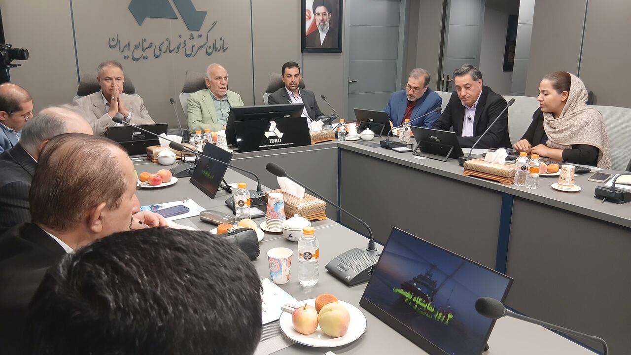 عبدالعلی زاده: توسعه دریامحور اقتصاد ملی را تا عمق کویر متحول میکند