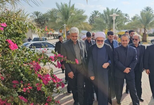 برخی صنایع داخلی همانند ذوب آهن بدهیهای سنگینی به معادن زغالسنگ طبس دارند