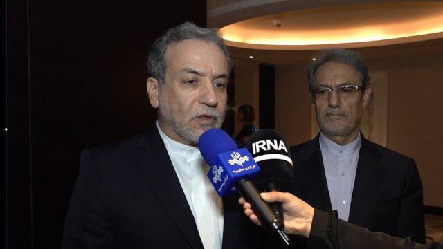 عراقچی: محرومکردن مردم از سفر با هواپیما چه اثری بر کاهش تنش دارد؟