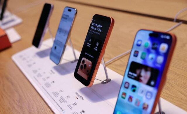 جولان گوشیهای قاچاق آیفون ۱۷ در بازار/ سامانه همتا و گمرک وارد عمل میشوند