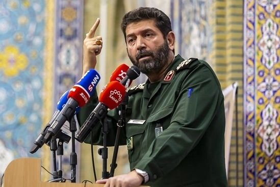 فرمانده سپاه تهران: ملت ایران و بسیجیان با آمادگی کامل در میدان ایستاده‌اند