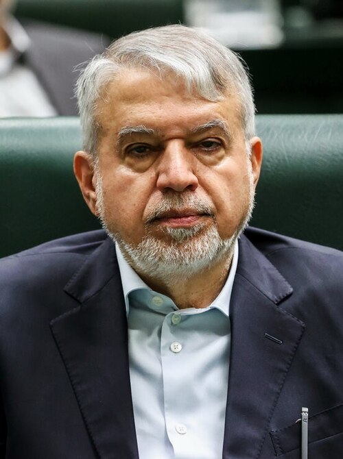   وزیر میراث‌فرهنگی: سرمایه‌گذاری گردشگری در فارس باید متناسب با جایگاه تمدنی آن باشد