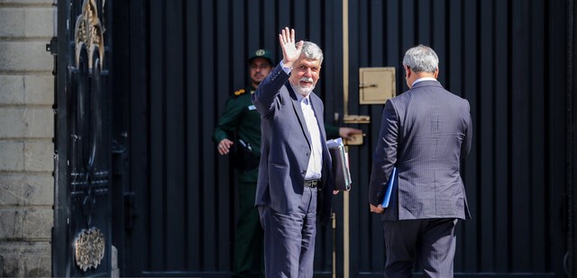 وزیر فرهنگ: فاجعه مدرسه میناب پرچم مظلومیت ایران است/سند بازدارندگی مقابل جنگهای ظالمانه