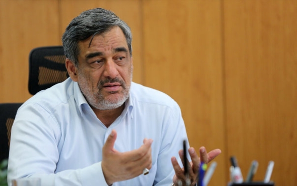 سیاستهای ترامپ راه به جایی نمیبرد/ تحریمها تأثیری بر صنعت نفت ایران ندارد