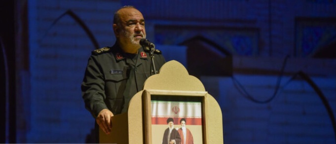سرلشکر سلامی: دشمنی ما با آمریکا ماهیتی است/ مقابله امروز ما با آمریکا ادامه دفاع مقدس است