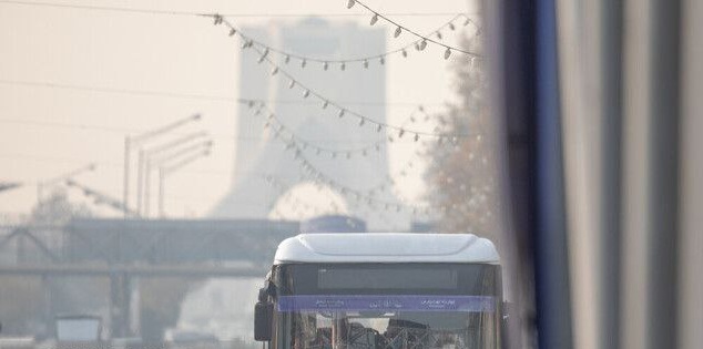 غبار دوباره بر تن تهران/ بارش باران و برف در ارتفاعات