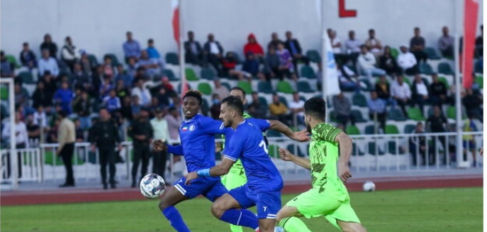 دو بازیکن خارجی استقلال به ایران برنگشتند