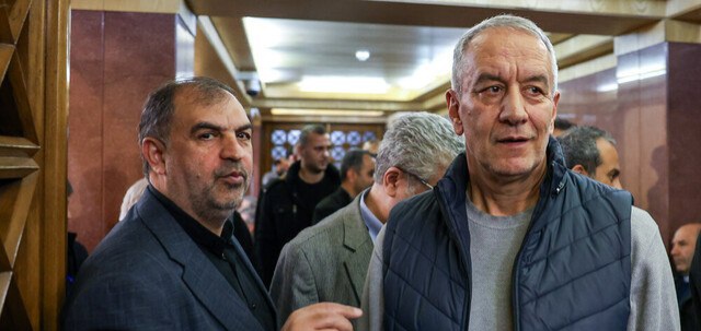 کفاشیان و عزیزی خادم از انتخابات جا ماندند